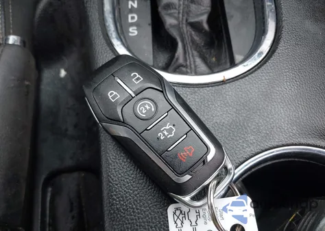 2017 Ford Mustang Ecoboost Premium из США, поврежденный, VIN 1FATP8UH7H5307810